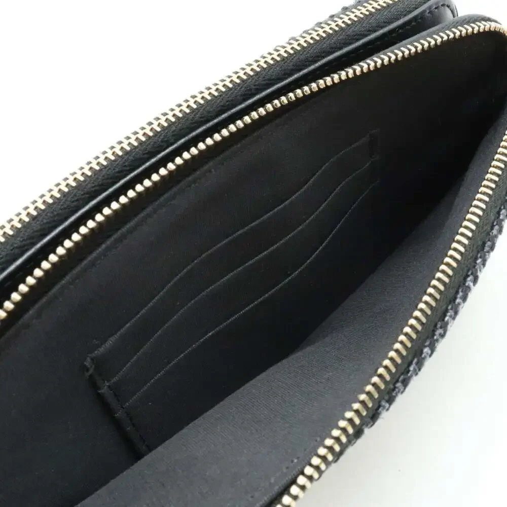 CHANEL Blue Leather Deauville Shoulder Bag